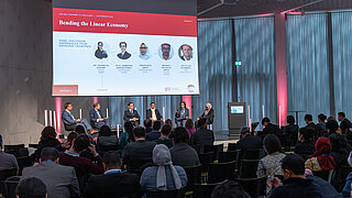 3 Diskussion und Erfahrungsaustausch zwischen Teilnehmenden und Panelisten über die Einführung einer Kreislaufwirtschaft in unterschiedlichen Ländern.