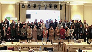 Gruppenfoto mit rund 50 Personen